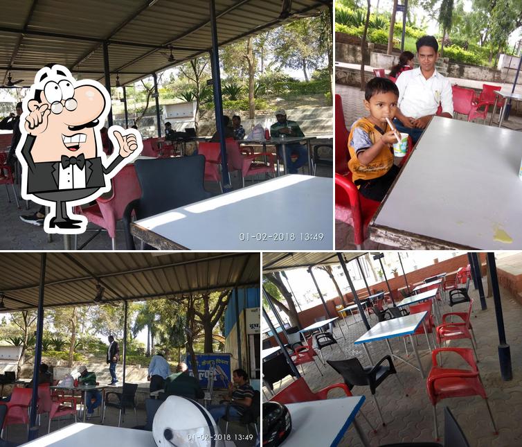 Shabri Saras Milk Parlour