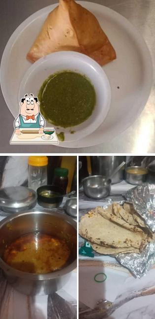 Samosa at Ratnasagar Restaurant