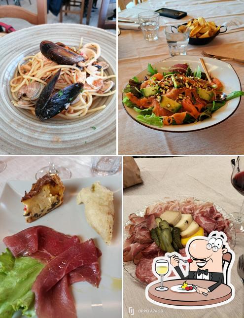 Cibo al Ristorante Pizzeria Case Rosse