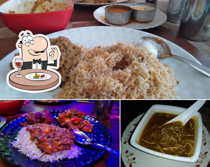 Food at Just A Minute Food Plaza