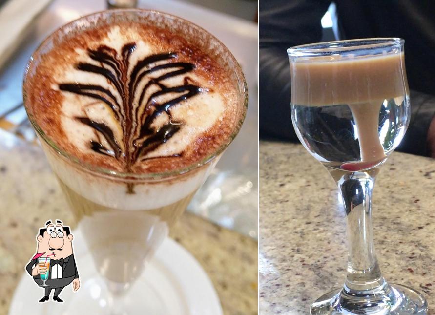 Prova un drink dal menu