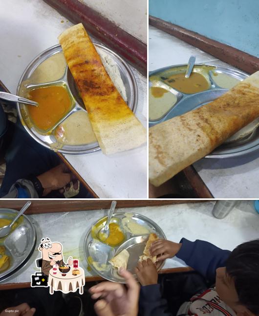 Masala dosa at Deva Dosa Corner