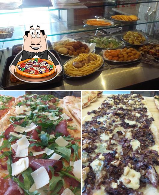 Ordina una pizza a Pizzeria Lo Spicchio da Pino
