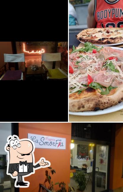 Questa è la immagine che mostra la interni e cibo di La Smorfia