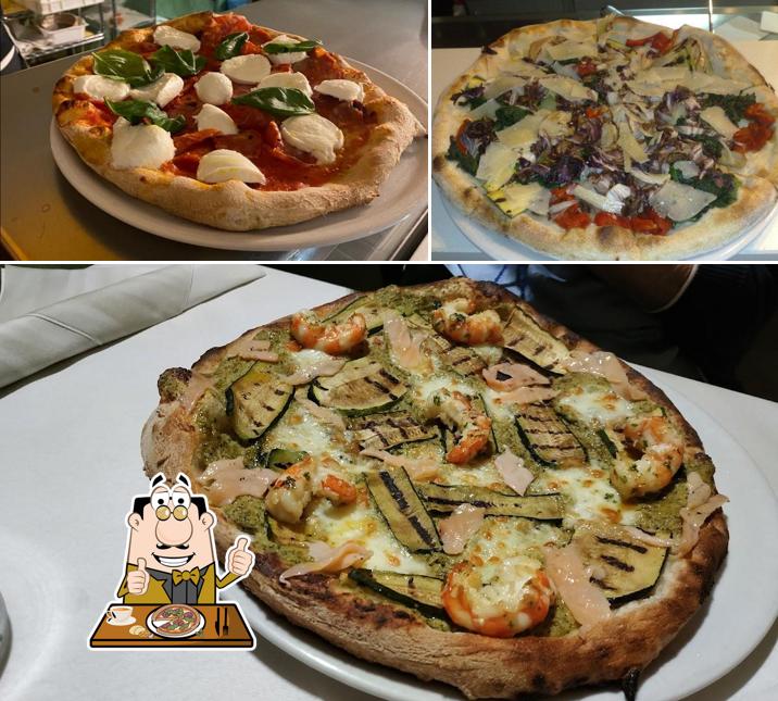 Prova una pizza a Pizzeria Paposceria Jonica