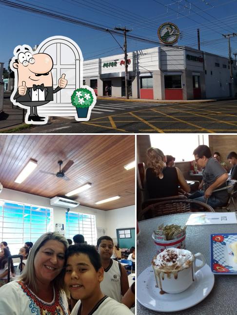 Veja imagens do exterior do Panificadora Peter Pão