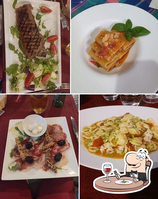 Cibo al Ristorante La Piccola Gemma (Specialità Carne e Pesce)
