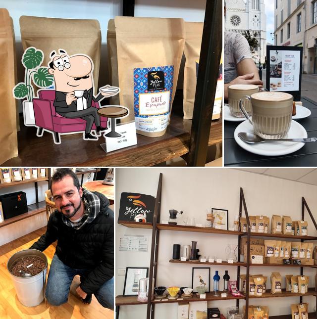 L'intérieur de Café Yellow Peak Pau
