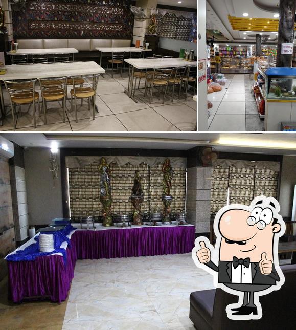 Here's a picture of Bihari Lal Sweets & Restaurant