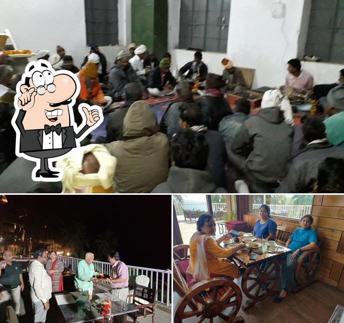 Check out how Alto Espirito - Sinclairs looks inside