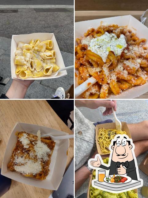 Cibo al Adesso Pasta - Creazioni Artigiane