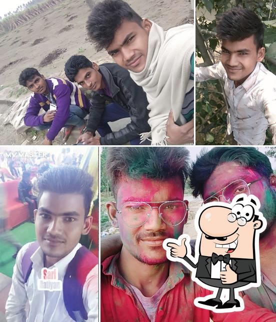 Dev Vaishno Bhojnalaya