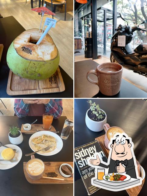 Food at Maverick & Farmer Coffee