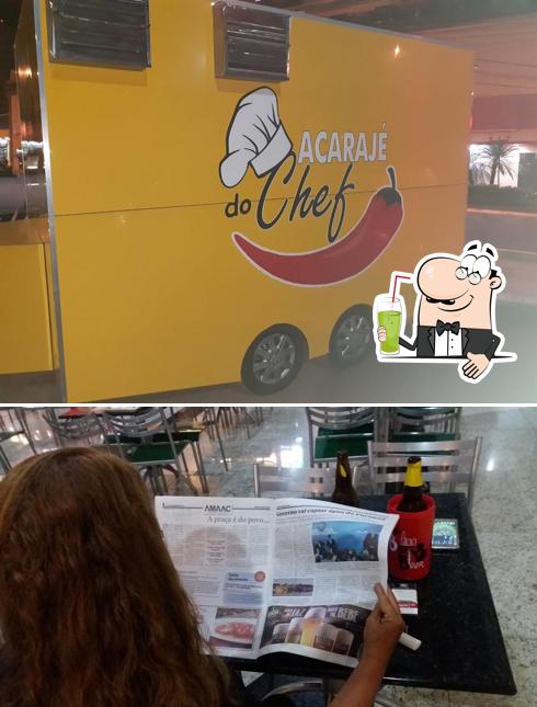 Desfrute de um drinque no Tchau