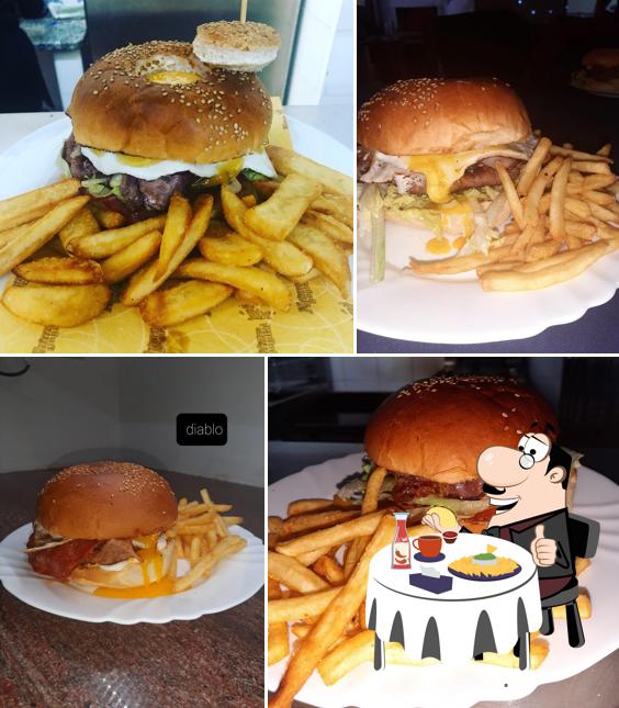 Ordina un hamburger a Steak house