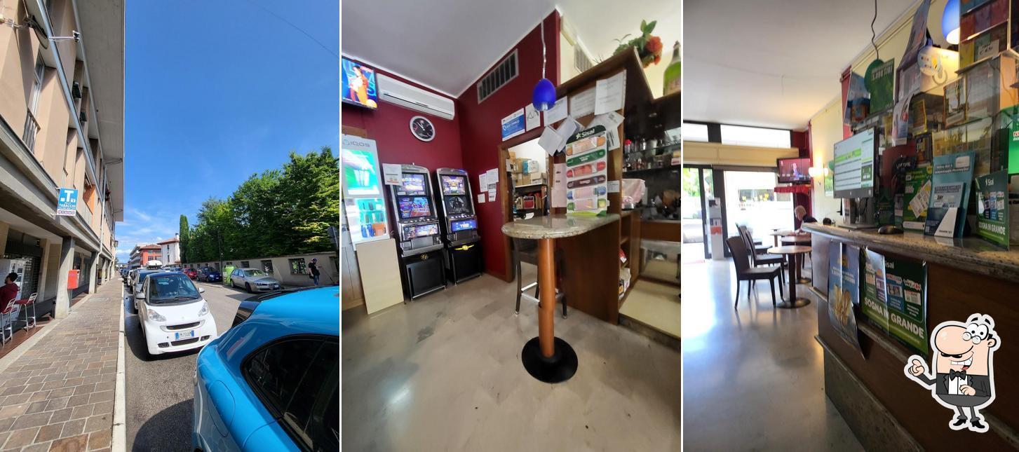 Siediti a un tavolo di Bar Centrale di Oretti Corrado