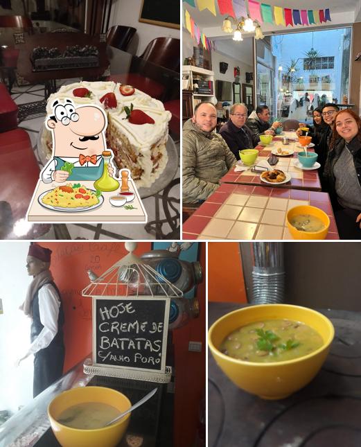Comida em Estação Café