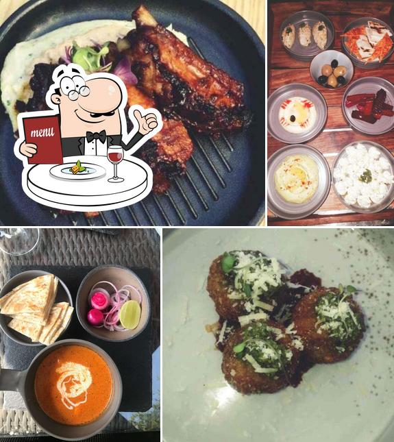 Food at IVY - The Island Bar