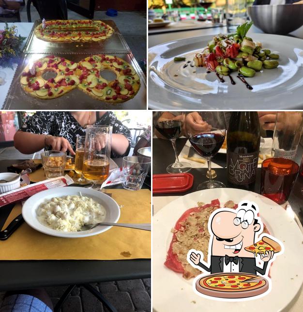 Scegli una pizza a Trattoria Bar Roddi
