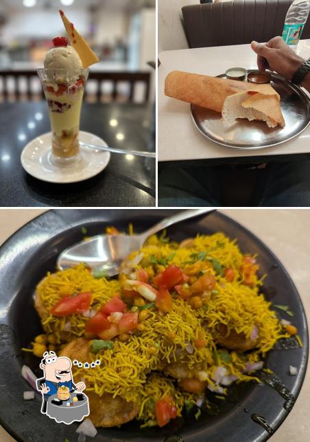 Meals at Shri Durga Delicacy ಶ್ರೀ ದುರ್ಗಾ ಡೆಲಿಕೆಸಿ