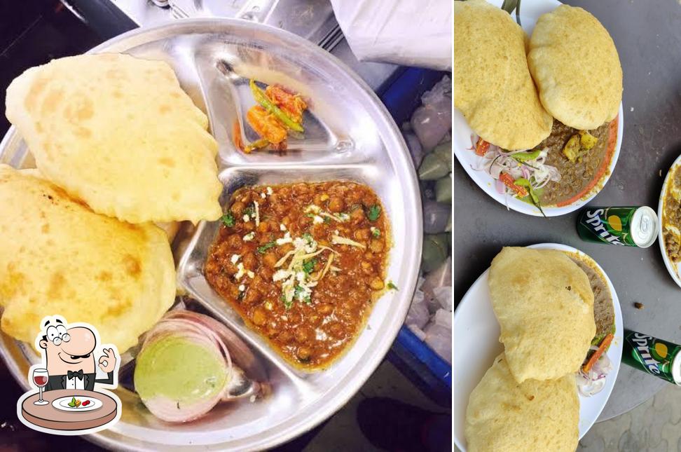 Food at Vishal Chhole Bhature