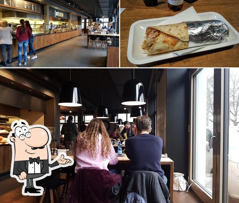 La interni e cibo del ristorante