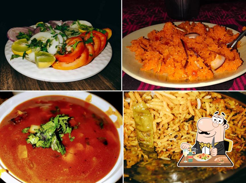 Food at Biryani's Rasoi