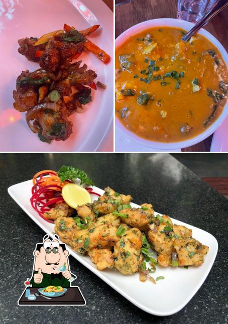 Food at Malaka spice(One China)