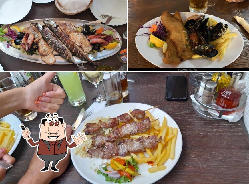 Tra le diverse cose da Pizzeria Ankora si possono trovare la cibo e birra