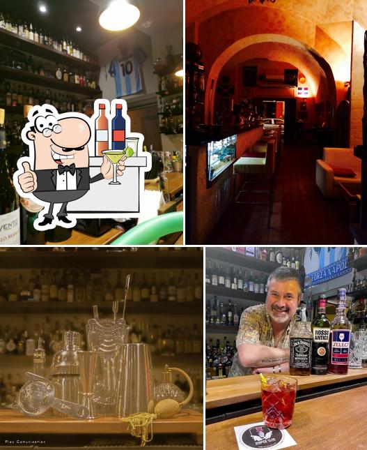 Shaker Club drink and dream