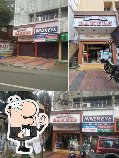Look at this image of Kottayam Bakers