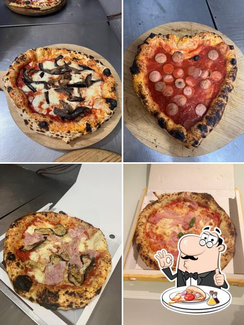 A La Bufala Nera, puoi prenderti una bella pizza