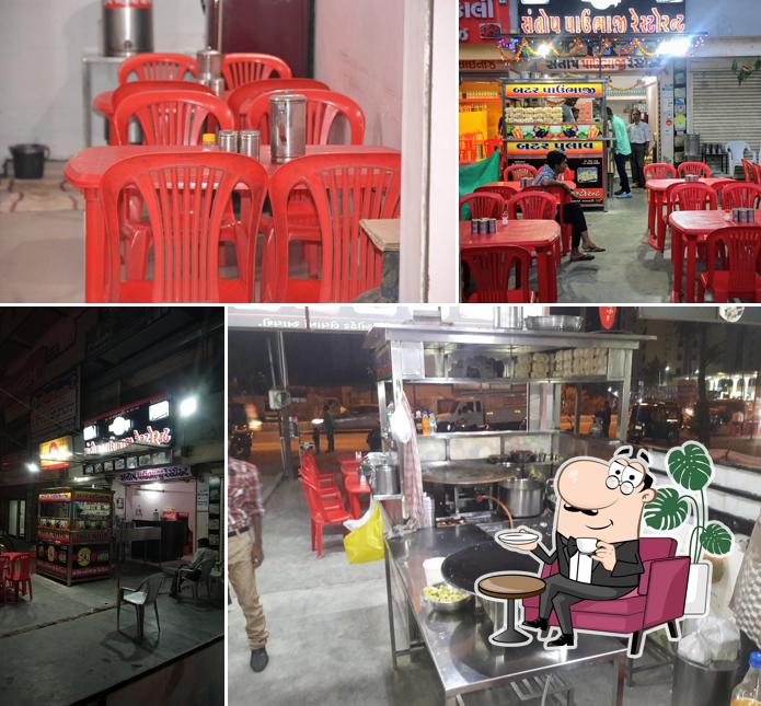 Check out how Santosh Pavbhaji Restaurant looks inside