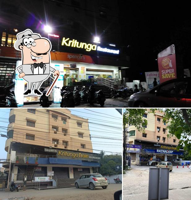 Check out how Jagavis Kritunga Train Restaurant looks outside