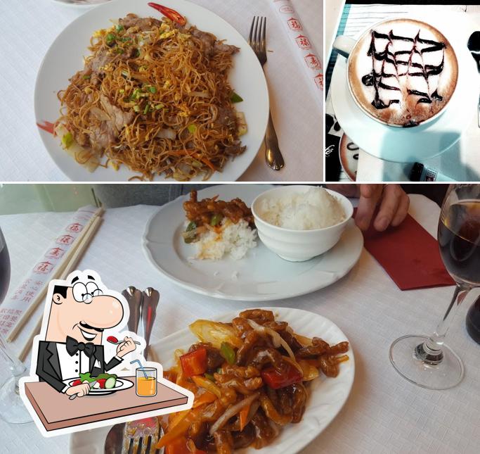 Questa è la foto che raffigura la cibo e bevanda di McDonald’s