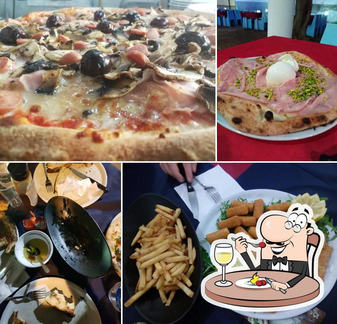 Steakhouse Pizzeria 18.92