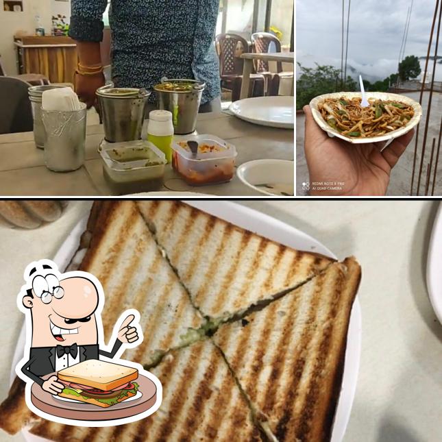 Grilled cheese sandwich at Thakur Dhaba