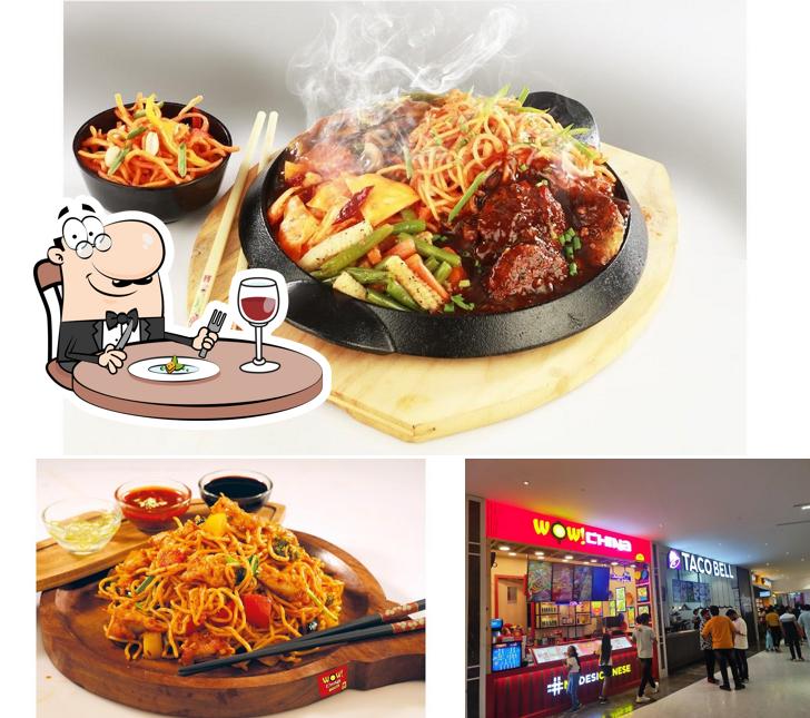 Food at WOW China