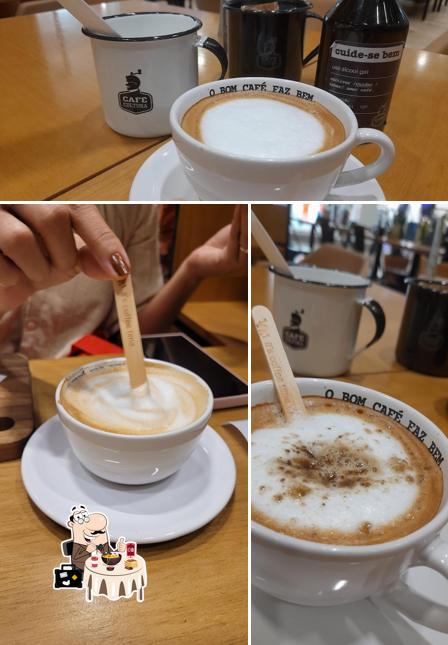 Comida em Café Cultura