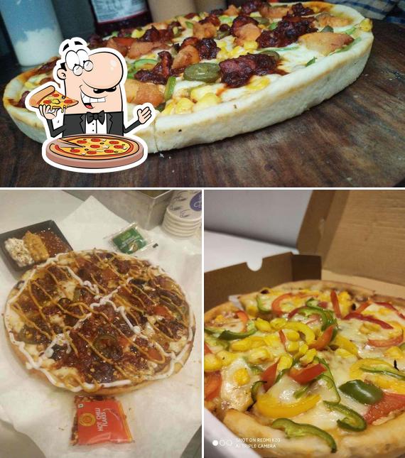 Order pizza at Joy Cafeteria