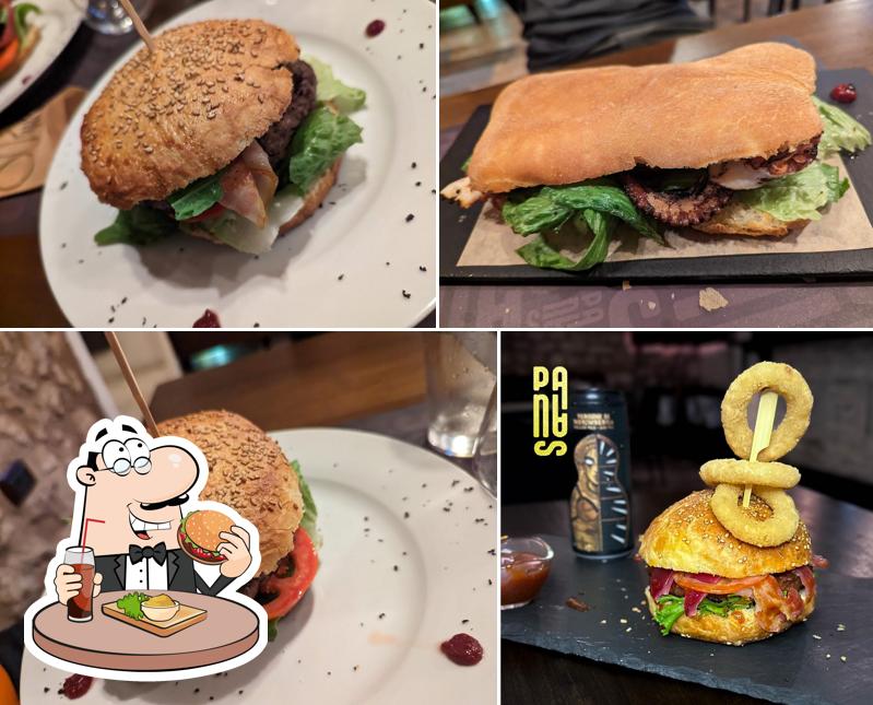 Prova un hamburger a Panas Risto-pub