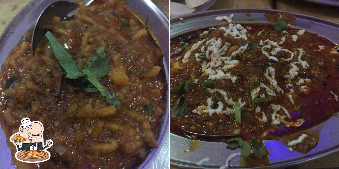 Pick pizza at Shri Ganesh Pavitra Bhojanalaya