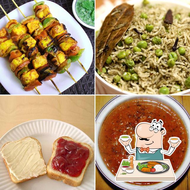 11 FLOWERS ROOFTOP CAFE