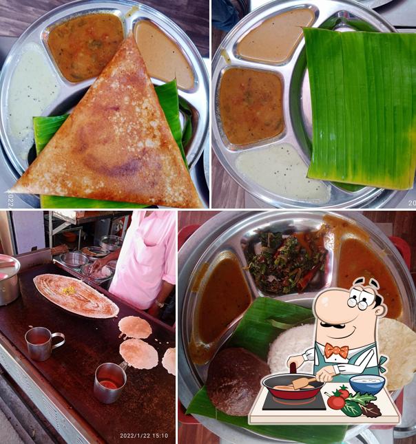 Chicken curry at Nandini Cafe - Dosa Corner