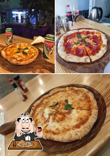 Order pizza at Patrem's Pizza
