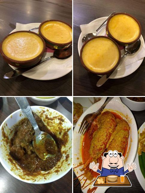 Food at Sholo Ana Bangali