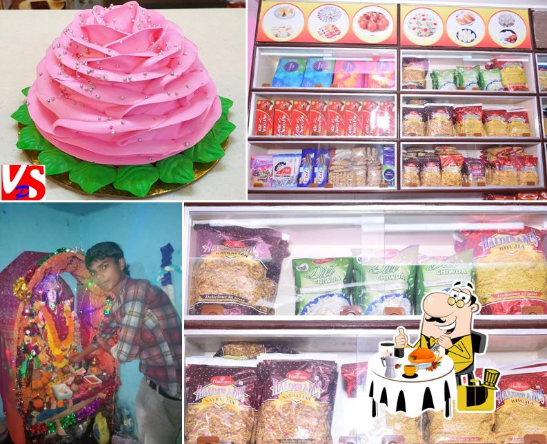 Food at Vaishali Sweet Shop