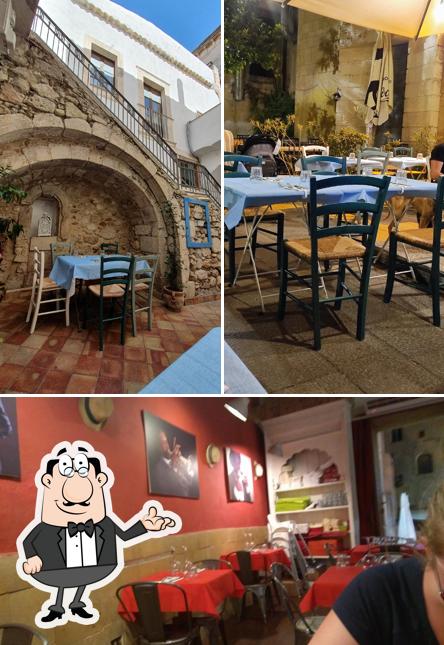 Siediti a un tavolo di Scialai