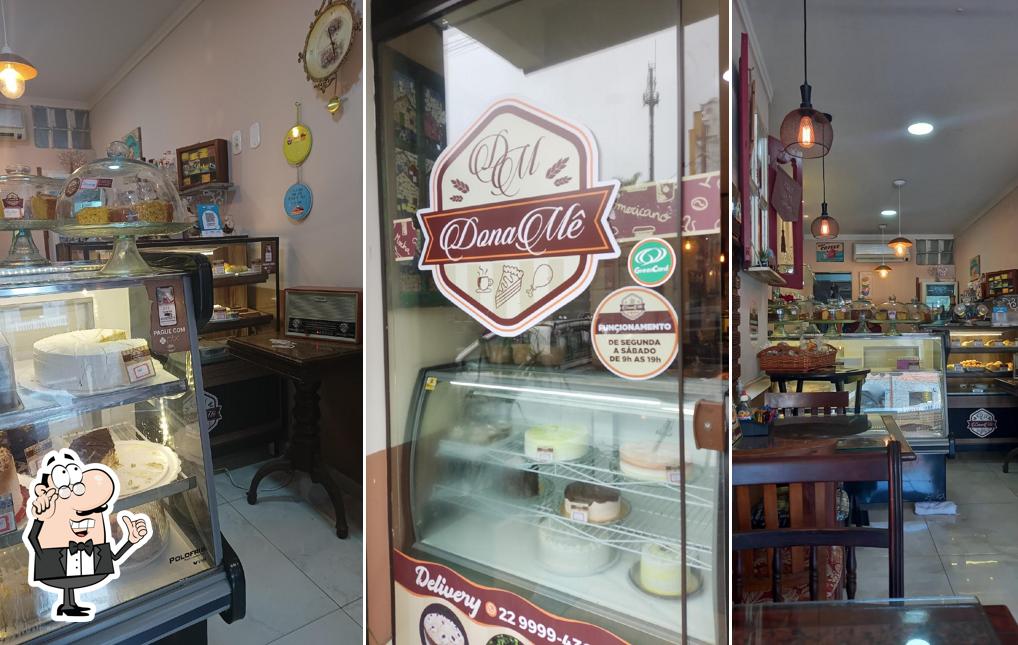 O interior do Cafeteira Dona Mê - Receitas de Família