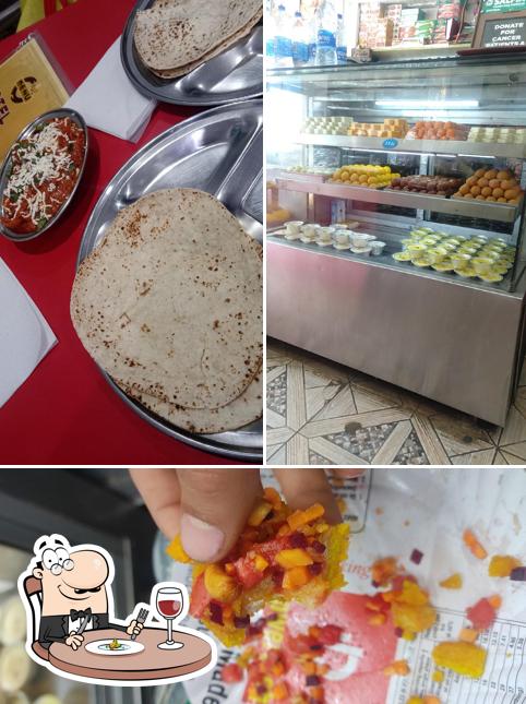 Food at Poonam restaurant